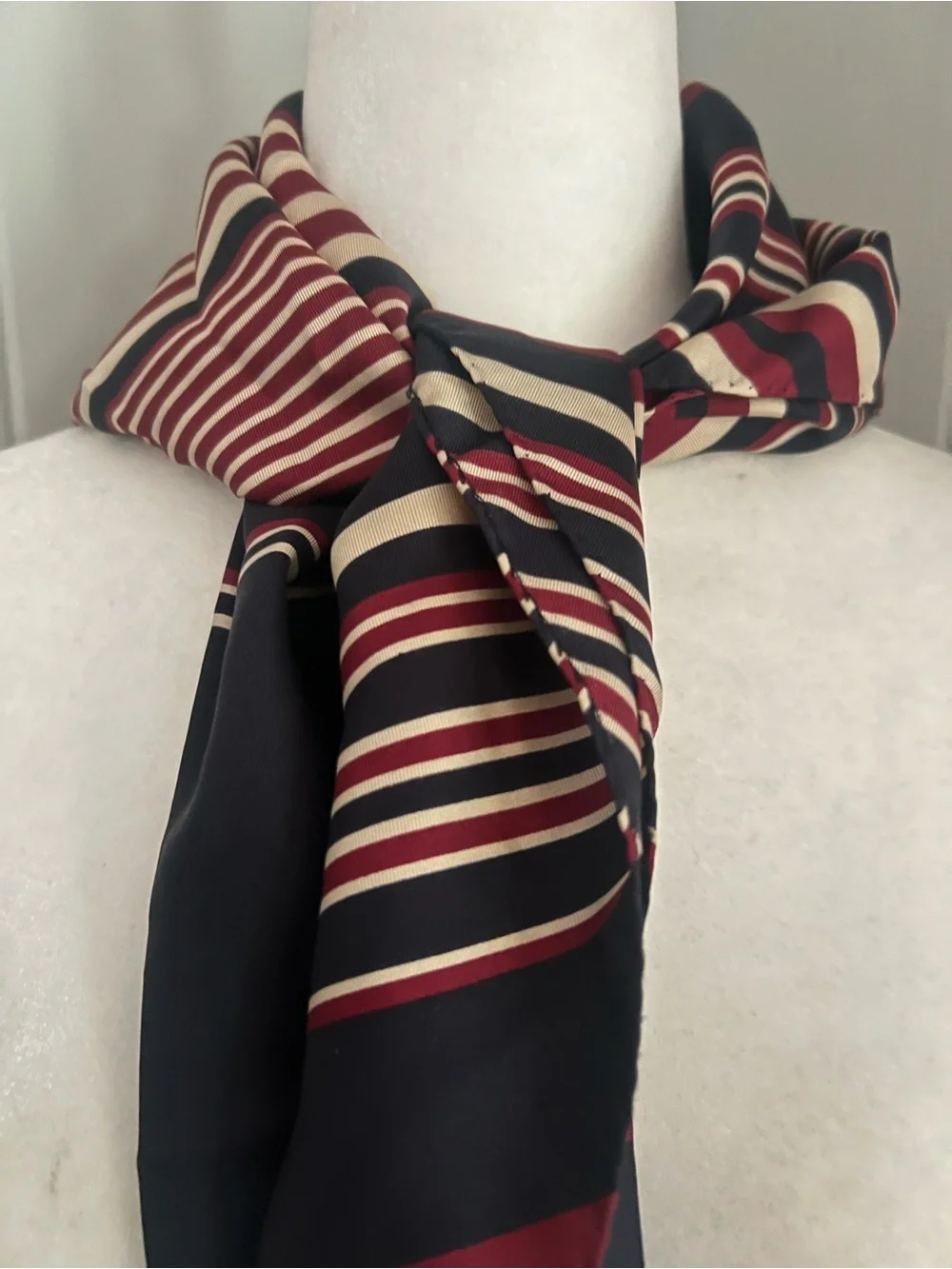 Talbots 100% Silk Navy Maroon Cream Classic Polished Quiet Luxury Neck Scarf